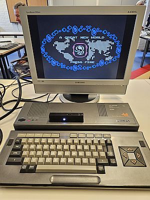 Philips VG-8235 MSX2 - Puzzle Mania MSX GOTO 40 Edition